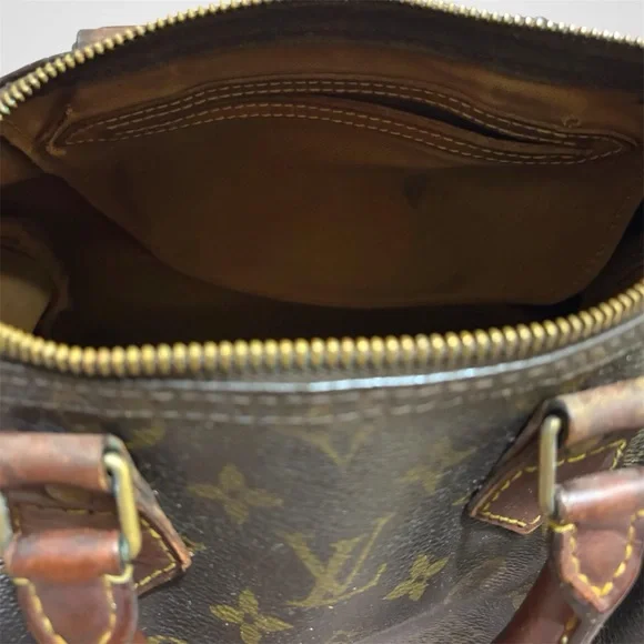 LOUIS VUITTON VINTAGE SPEEDY BAG - Picture 6 of 11